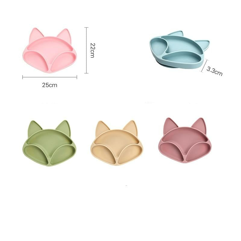 Assiettes et couverts pour bébé